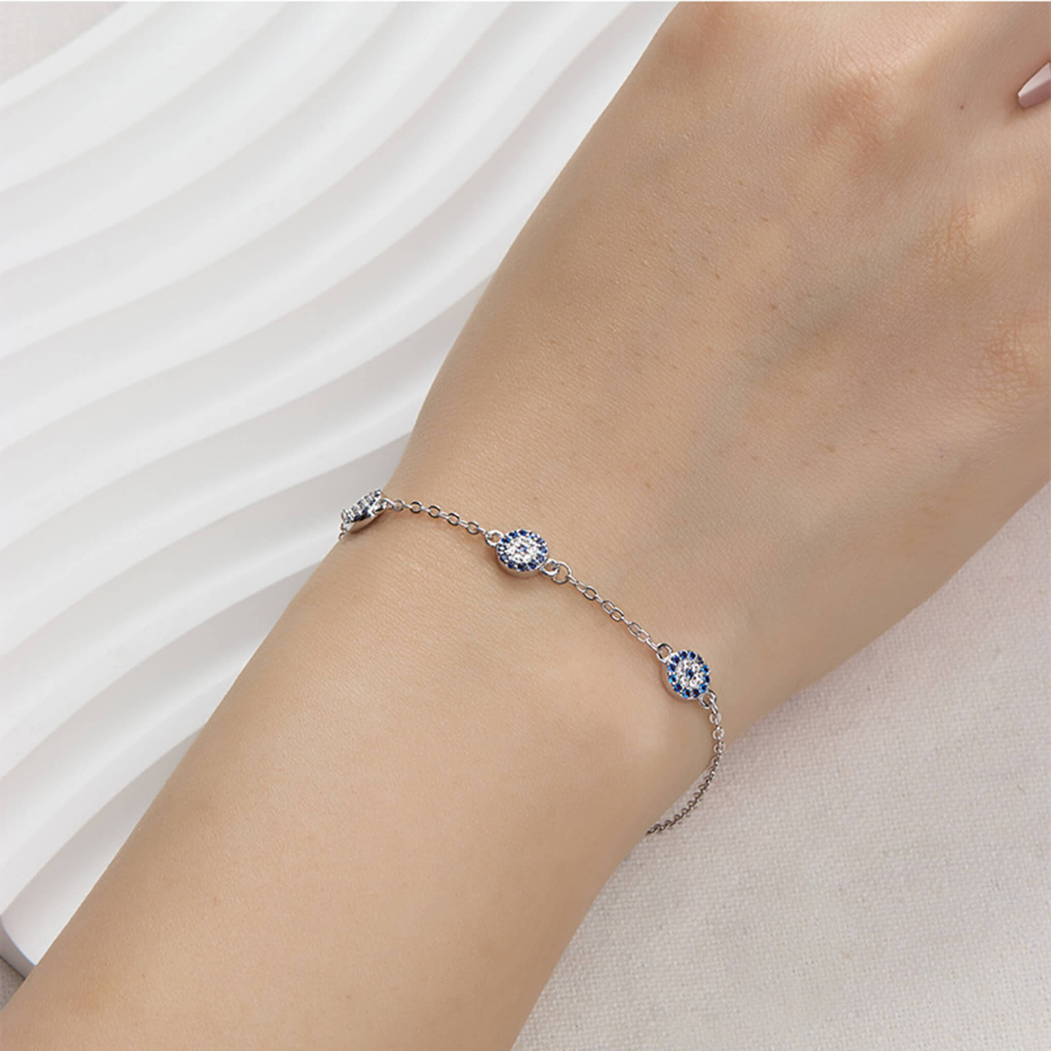 Women's 925 Silver Personalized Ferris Wheel Blue Zircon Inlay Round Bracelet  UponBasics   