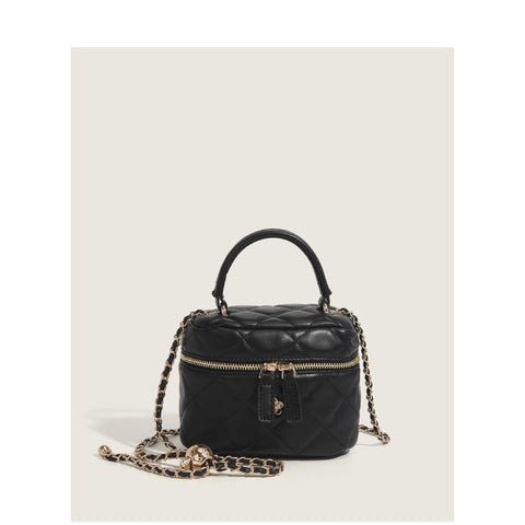 Diamond Grid Box Chain Handbag  UponBasics Black Normal 