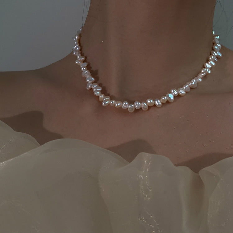 Versatile Pearl Collar Necklace - Timeless Elegance for Every Occasion  UponBasics   