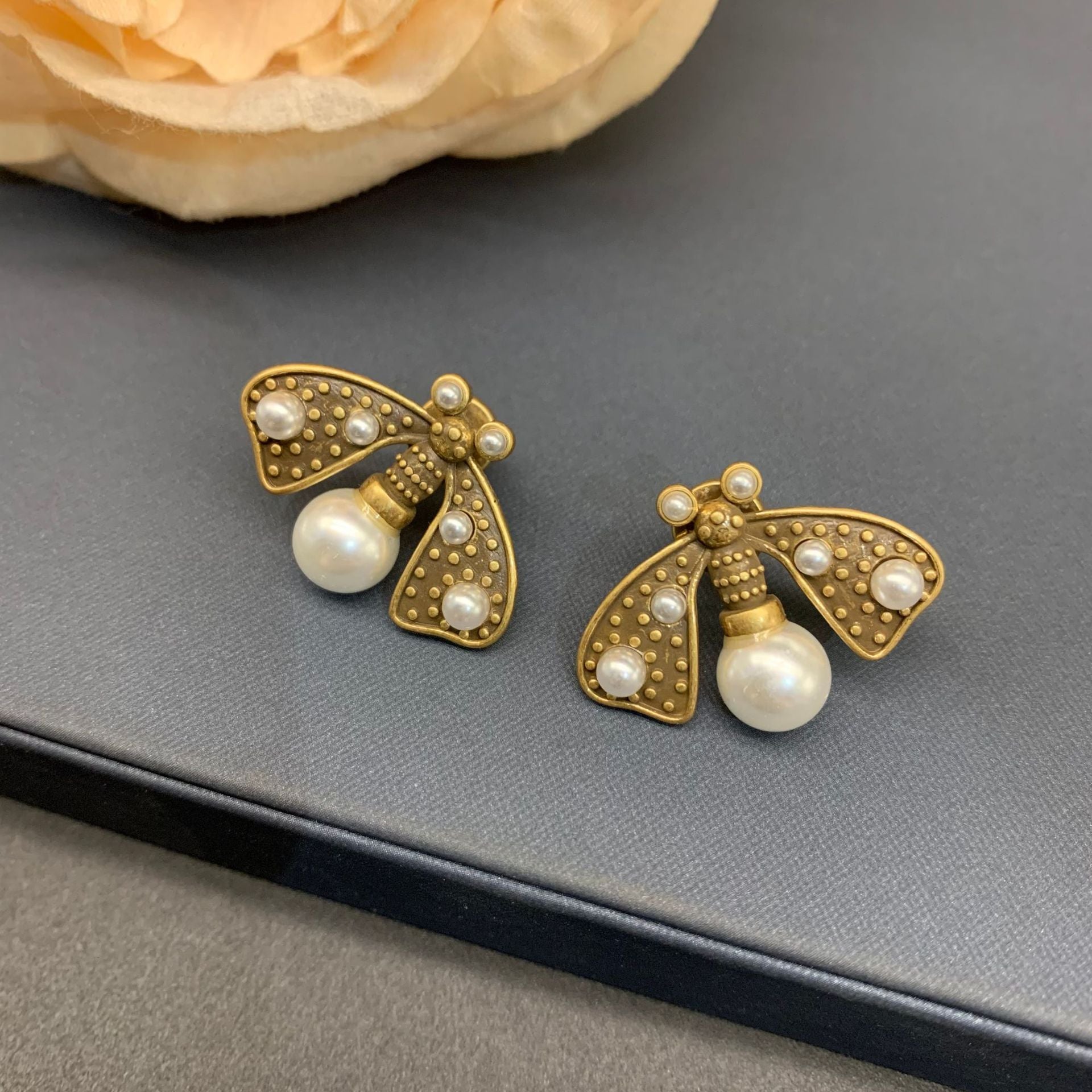 Fresh and Sweet Honeybee-Shaped Earrings  UponBasics   