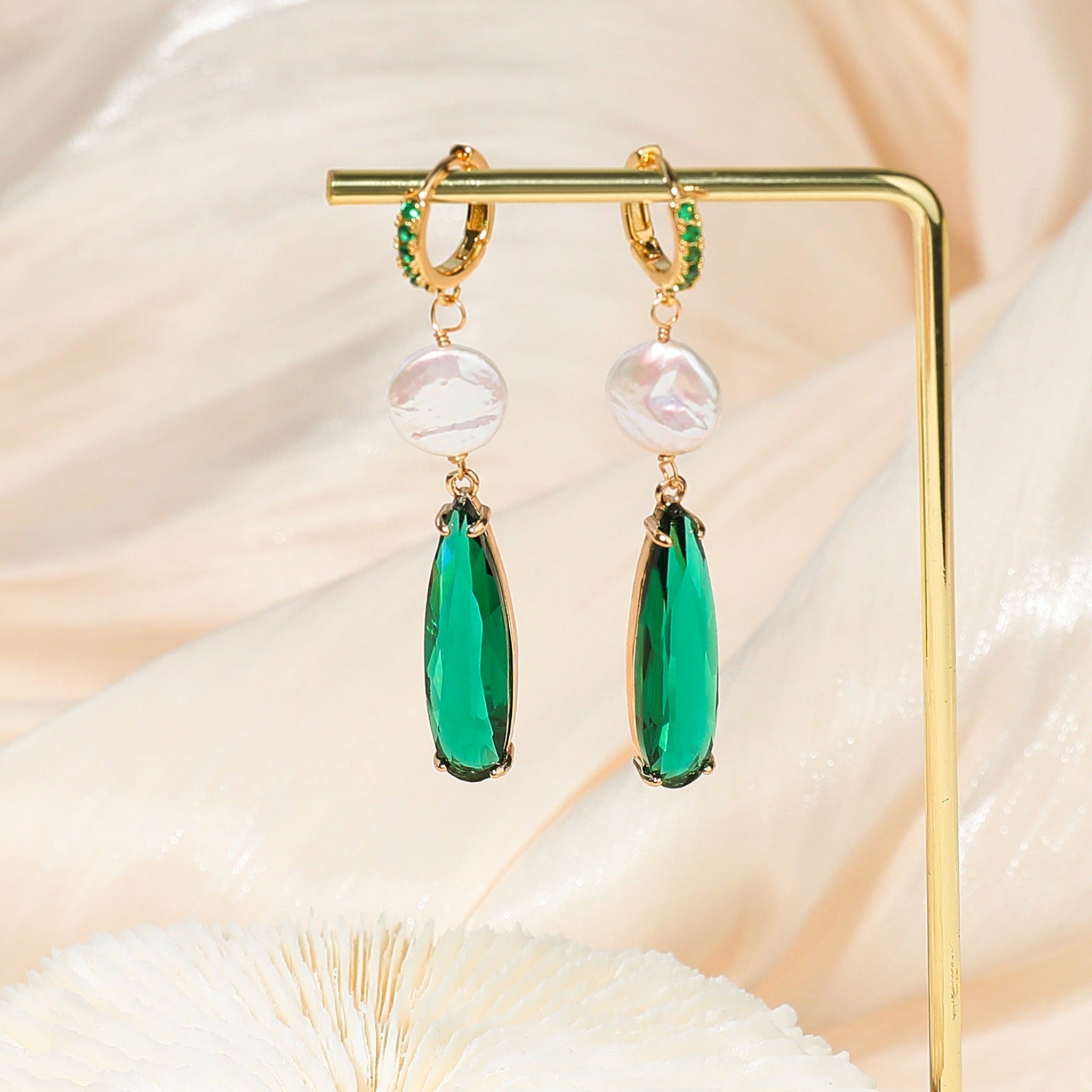 French Vintage Chic Elegant Geometric Green Agate Earrings with Timeless Grace  UponBasics   