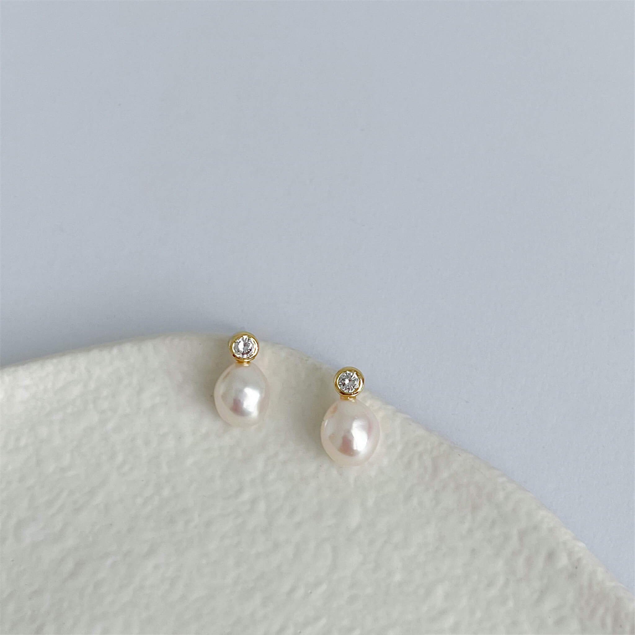 Vintage French Style 925 Silver Natural Freshwater Pearl Single Rhinestone Stud Earrings  UponBasics Golden  