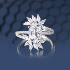 S925 Silver Flower-Shaped High Carbon Rhinestone Ring  UponBasics White 5# 